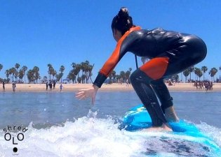 Mother and Daughter shredOLO Surf Lesson 3